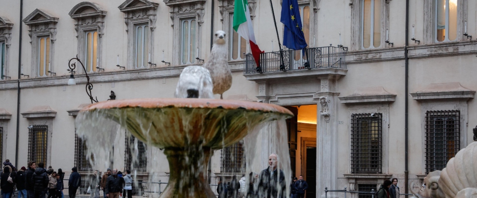 Palazzo Chigi azzera le polemiche: mai chiuso accordi con SpaceX per Starlink