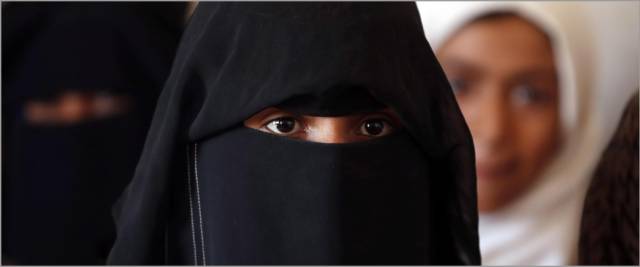 burqa e niqab scuola e uffici