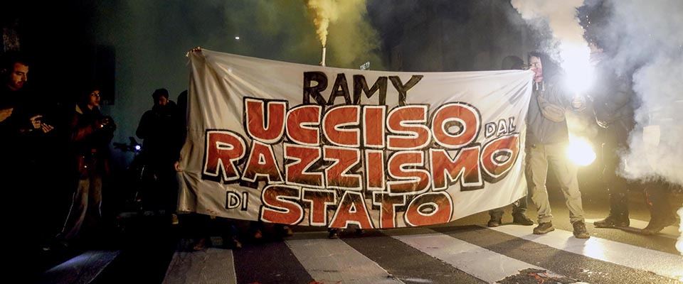 Corteo Pro Pal e Pro Ramy, assalto allo Stato. “Milano è nostra!”. FdI: “Gli arabi qui comandano”