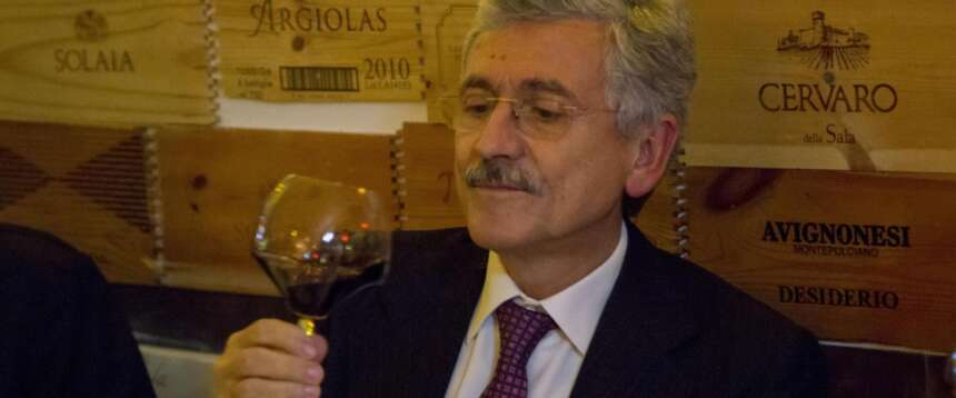 D’Alema “ristorato” dallo Stato: alla sua società di vini 72mila euro di aiuti Covid anche nel 2024