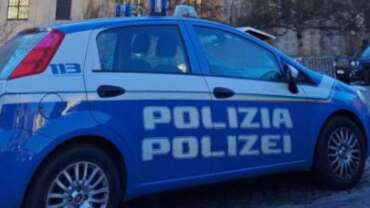 Suprematista e satanista di 15 anni arrestato a Bolzano: preparava un attentato, nel cellulare immagini choc