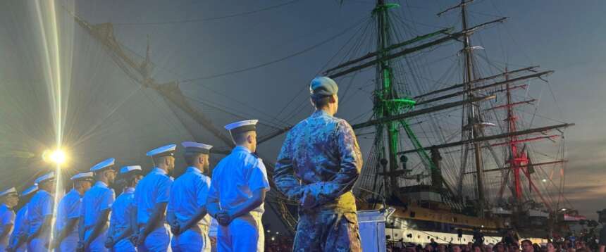 Rientra in patria l’Amerigo Vespucci. Attesa a Trieste per la nave più bella del mondo (video)