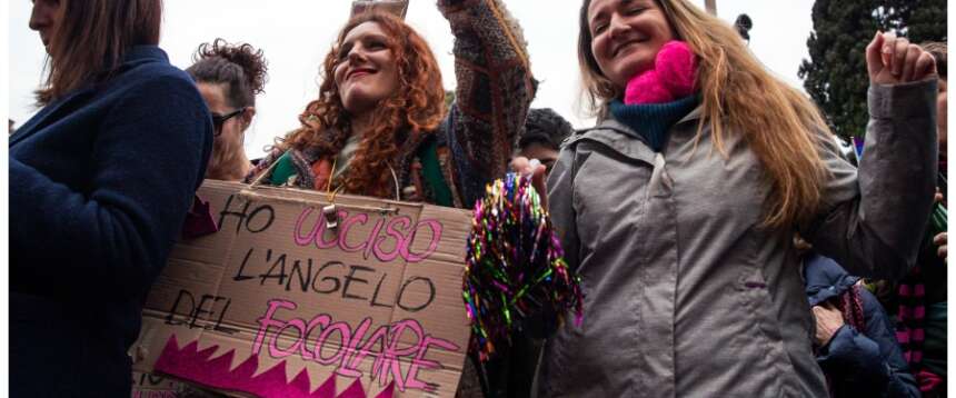 A che è servito l’8 marzo transfemminista? Non a sconfiggere il male, che non ha “genere”…